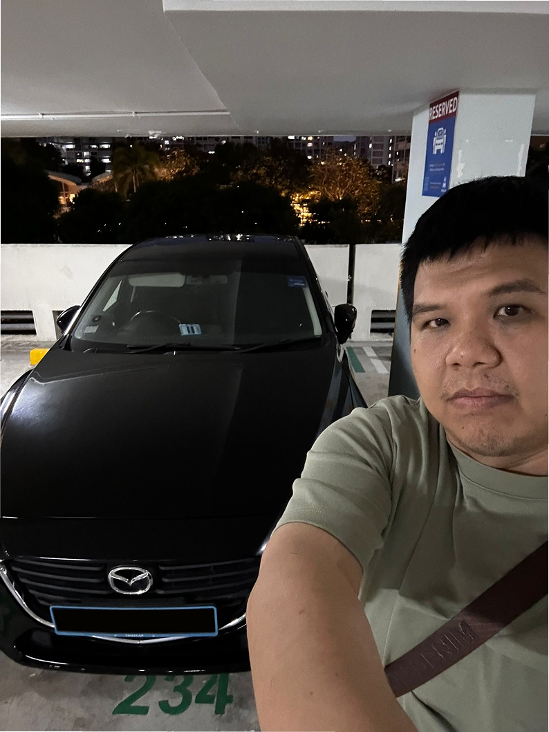 Chen How with a Tribecar